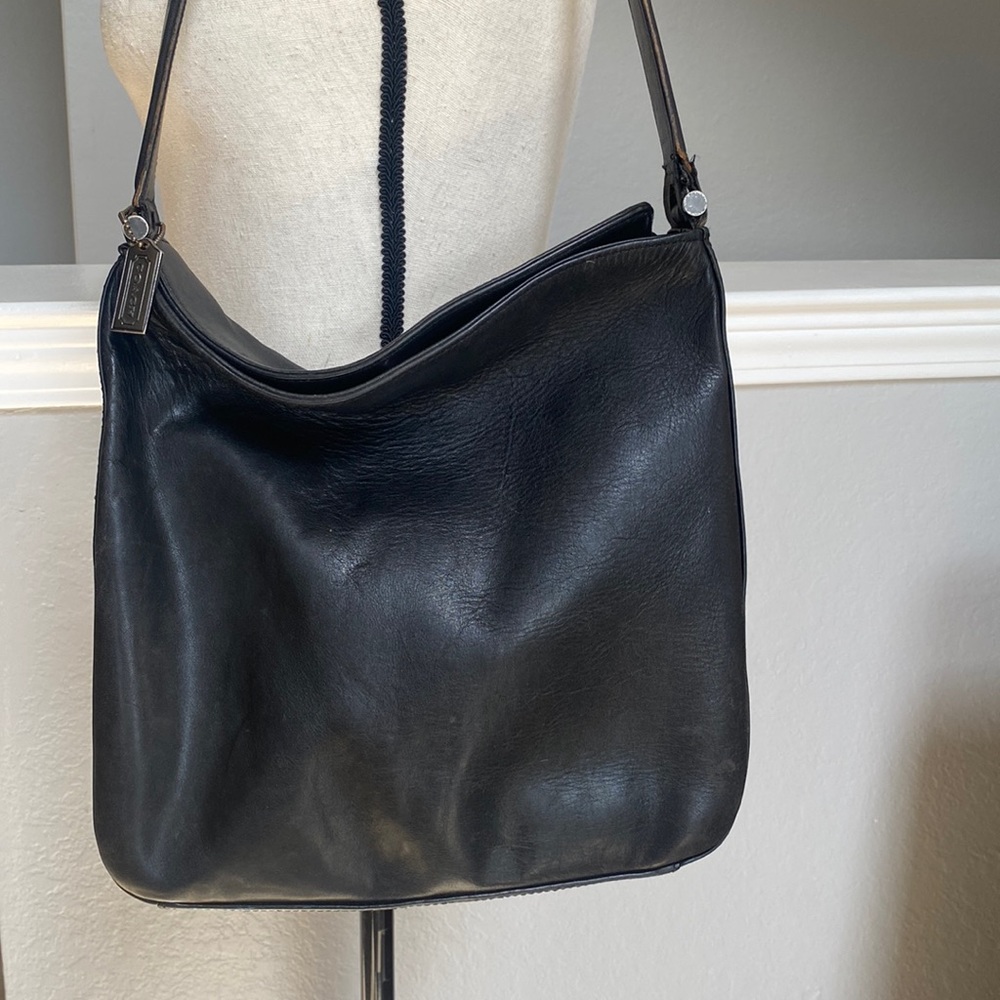 Coach 9180 Black Leather Vintage Legacy Shoulder Bag Made in USA